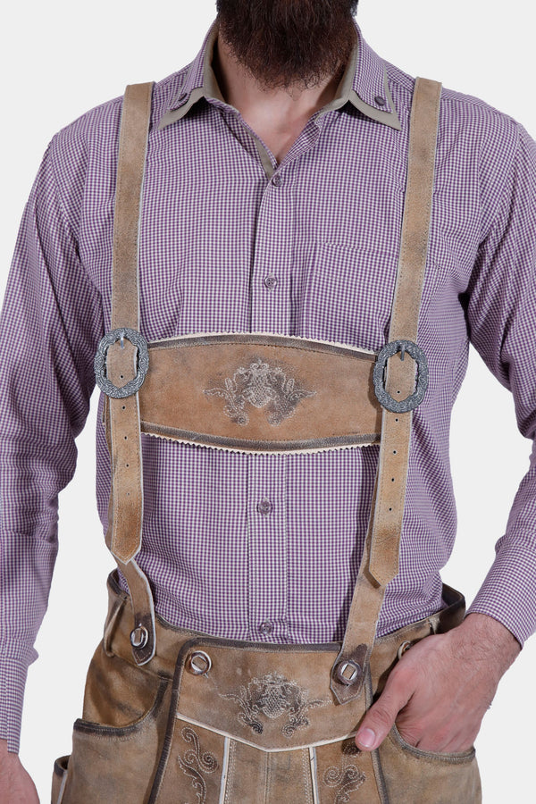 man wearing lederhosen suspenders
hosenträger aus leder​