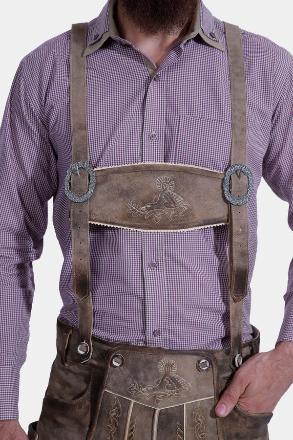 man wearing lederhosen suspenders
hosenträger für lederhose